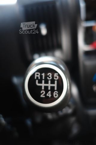 Furgoneta PEUGEOT Boxer Kasten L1 H1 Klima Kamera Tempo Tüv E6