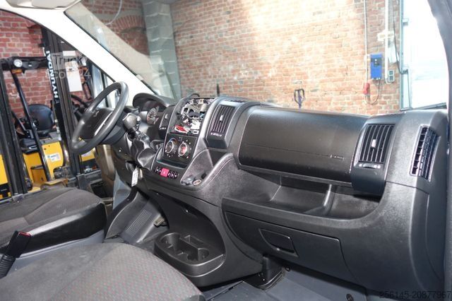 Furgoneta PEUGEOT Boxer Kasten L1 H1 Klima Kamera Tempo Tüv E6