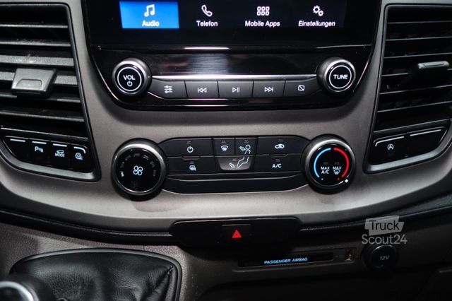 Furgão de teto alto FORD Transit Custom L1 H2 Tüv Neu Klima Kamera PDC