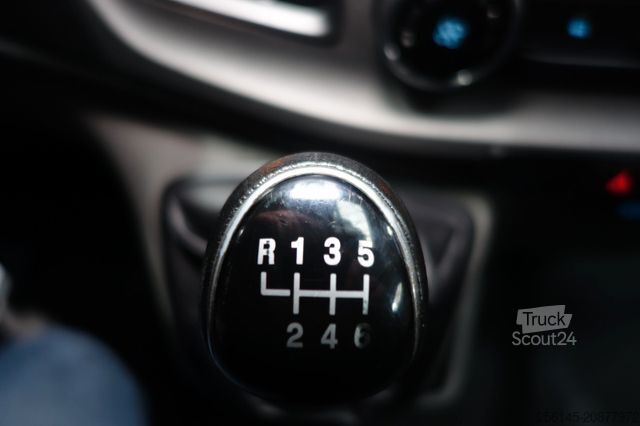 Furgão de teto alto FORD Transit Custom L1 H2 Tüv Neu Klima Kamera PDC