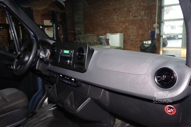Fourgon surélevé MERCEDES-BENZ eSprinter Kasten 314 L2 terie Klima