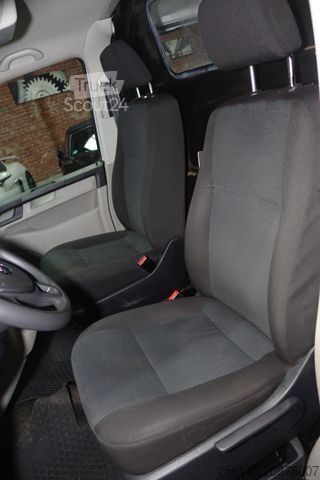 Kleinbus VOLKSWAGEN T6 4x4 L1H1 Standheizung Sortimo AHK Klima Navi