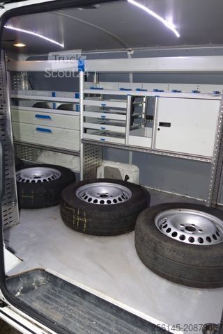 Kleinbus VOLKSWAGEN T6  4x4 L1H1 Standheizung Sortimo AHK Klima Navi