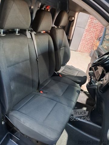 Furgoneta MERCEDES-BENZ Vito Kasten 110 Kamera Tempom. Klima Tüv neu E6