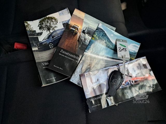 Furgoneta MERCEDES-BENZ Vito Kasten 110  Kamera Tempom. Klima Tüv neu E6