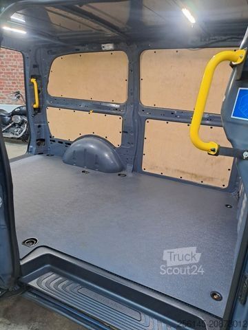 Furgoneta MERCEDES-BENZ Vito Kasten 110 Kamera Tempom. Klima Tüv neu E6