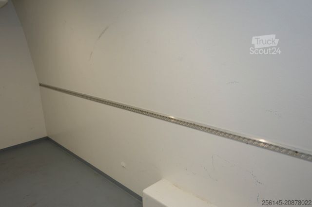 Furgoneta frigorífica MERCEDES-BENZ Sprinter Tiefkühler -25 C°RWD 317 Tüv Neu Klima