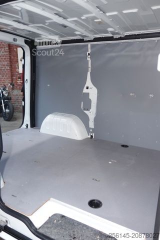 Furgoneta RENAULT Trafic Kasten L1H1 TüvNeu Scheckheft 1Hand Klima