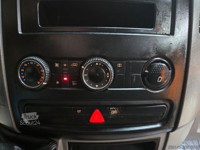 Minibuss MERCEDES-BENZ Sprinter DoKa 3 S Kipper 515 CDI AHK  7 Sitze