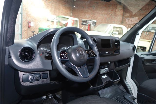 Furgoneta frigorífica MERCEDES-BENZ Sprinter Tiefkühler -25 C°RWD 317 Tüv Neu Klima