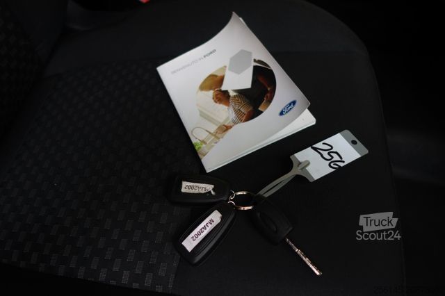 Furgão de teto alto FORD Transit Kasten 350 L3 H3 KlimaKamera TüvNeu Navi