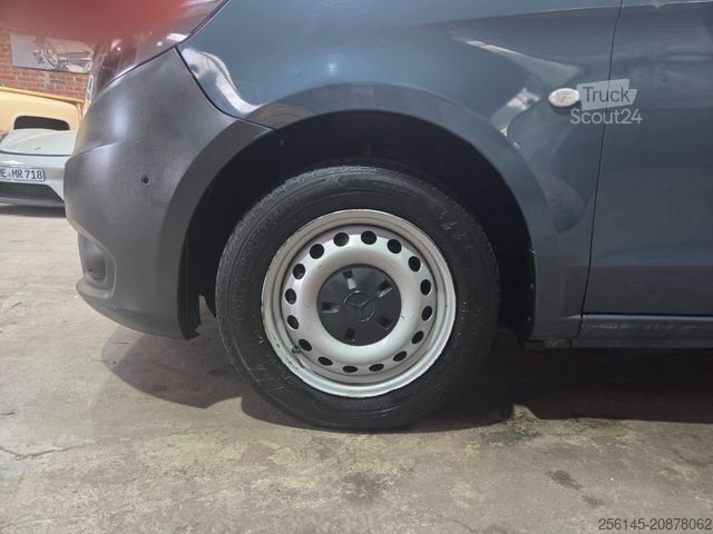 Furgoneta MERCEDES-BENZ Vito Kasten 110 Kamera Tempom. Klima Tüv neu E6