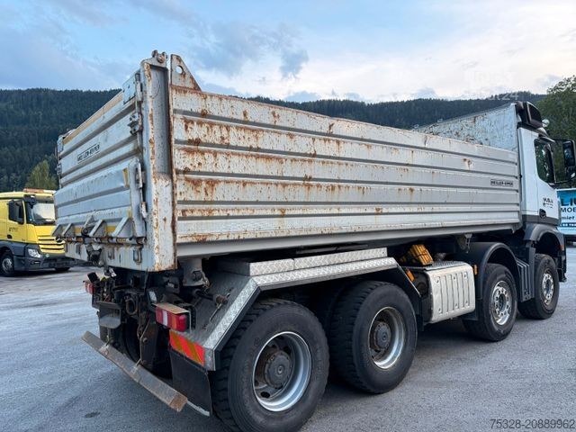 Basculantă MERCEDES-BENZ Arocs 4148 8X4 BB Retarder Meiller Bordmatik