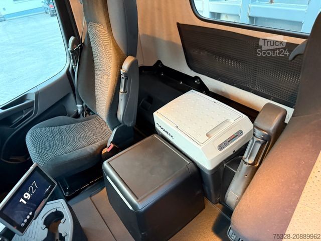 Basculantă MERCEDES-BENZ Arocs 4148 8X4 BB Retarder Meiller Bordmatik