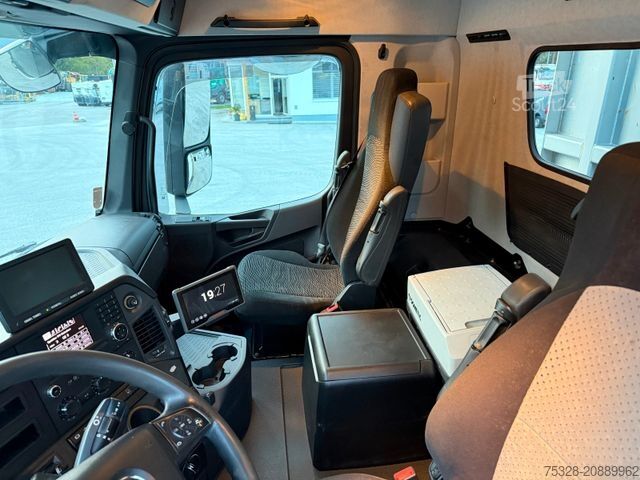 Basculantă MERCEDES-BENZ Arocs 4148 8X4 BB Retarder Meiller Bordmatik