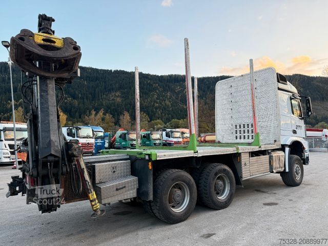 Autocamion pentru transport bușteni MERCEDES-BENZ Arocs MP5 3353 6X6 BB Holztranspor Kran Penz 12Z