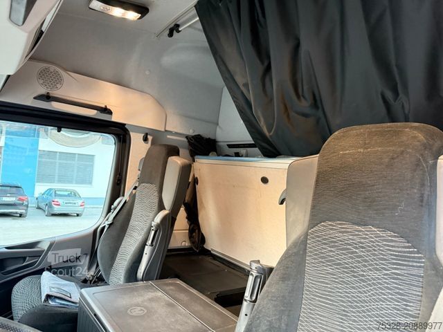 Autocamion pentru transport bușteni MERCEDES-BENZ Arocs MP5 3353 6X6 BB Holztranspor Kran Penz 12Z