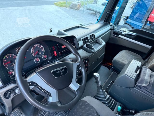 Tovornjak prekucnik MAN TGS 28.480 6X4/4 H Kipper Kran Palfinger PK26002