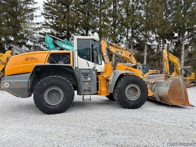 Tekerlekli yükleyici LIEBHERR L 566 Xpower 4,2m3 Schaufel Joystick Lenkun Top