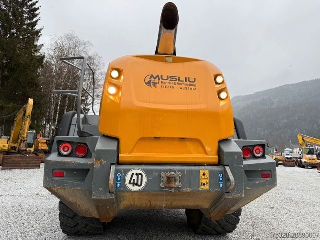 Tekerlekli yükleyici LIEBHERR L 566 Xpower 4,2m3 Schaufel Joystick Lenkun Top