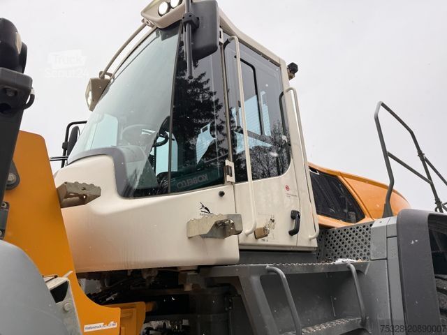 Tekerlekli yükleyici LIEBHERR L 566 Xpower 4,2m3 Schaufel Joystick Lenkun Top