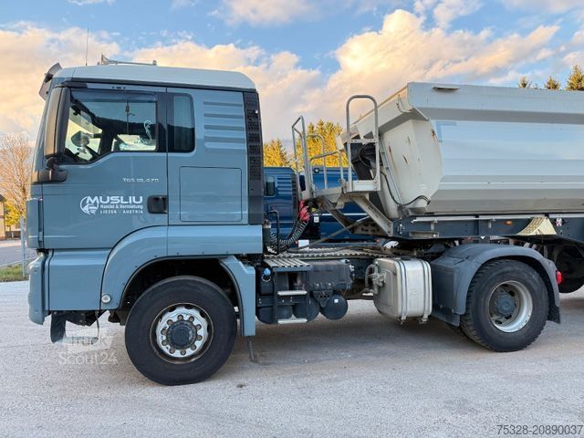 Standardowy ciągnik siodłowy MAN TGS 18.470 4X4 H Pritarder + Auflieger Schwarzmü