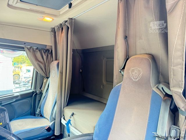 Tipper truck SCANIA R490 8X4 Retarder Meiller Bordmatik Top!