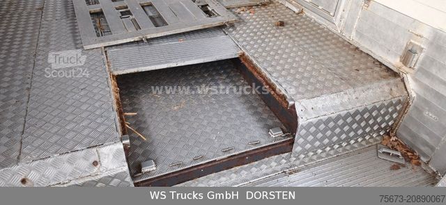 Remorque de transport de chevaux MENKE-JANZEN Tandem 3 Achsen 2 Stock Eigenes Aggregat