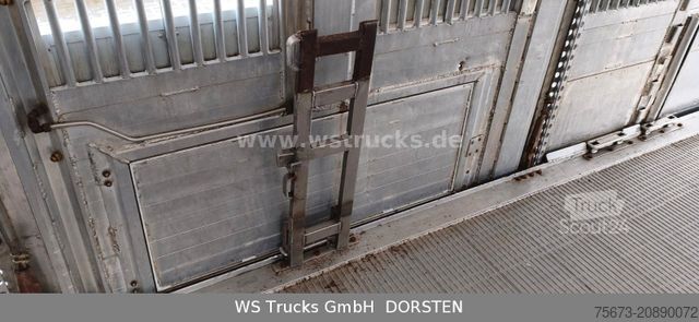 Remorque de transport de chevaux MENKE-JANZEN Tandem 3 Achsen | 2 Stock | Hubdach | Aggregat