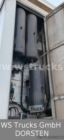 Remorque de transport de chevaux MENKE-JANZEN Tandem 3 Achsen | 2 Stock | Hubdach | Aggregat