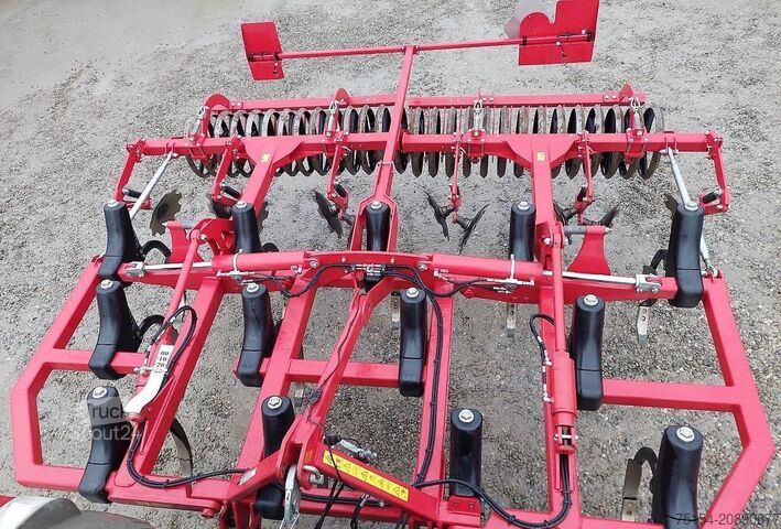 Gruber Horsch Terrano 4 FX