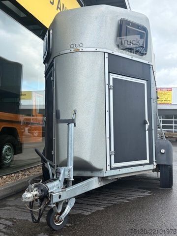 Paardentransportaanhanger BÖCKMANN DUO Pferdeanhänger 2t. Sattelkammer