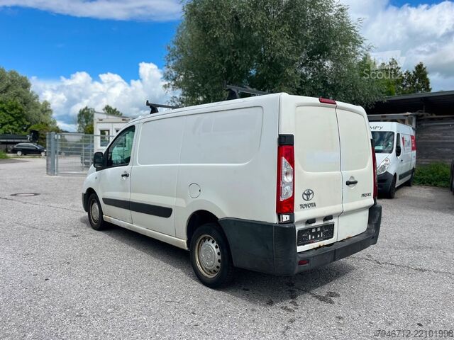Umpikorja-auto TOYOTA Proace D-4D L2H1 Kasten ORG.73.000 Km * MIT TÜV*