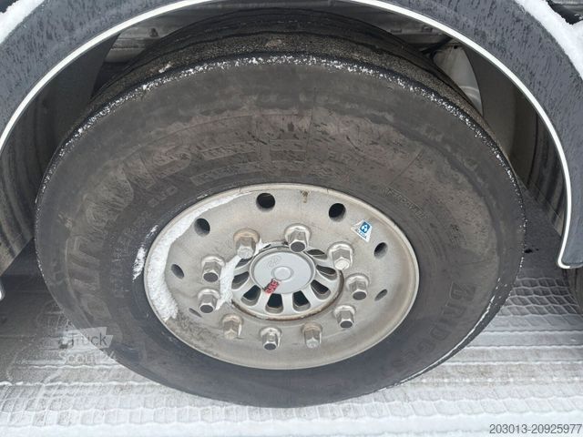 Semirreboque silo FELDBINDER O.ME.P.S Silo Auflieger 39 m³ 3 Achs