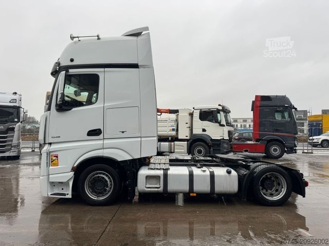 Volumen SZM MERCEDES-BENZ ACTROS 1845 *  GIGASPACE * 2 X TANK * ACC *