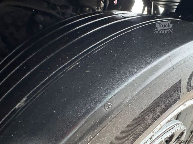 Volumen SZM MERCEDES-BENZ ACTROS 1845 *  GIGASPACE * 2 X TANK * ACC *