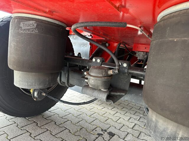 Plataforma remolque Kässbohrer LOWBED new and unused Heavy-Duty flatbed / 690c...