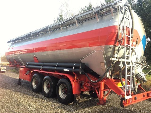 Silos polpriklopnik KÄSSBOHRER 2 Stück, guter Zustand, Allu