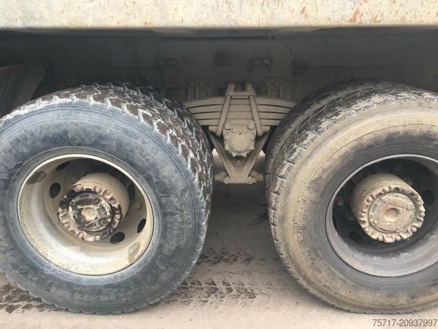 Саміоскид SCANIA 124 400,6x4,Stahlmulde,EURO2,Differnzial problem