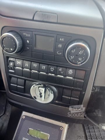 Müllwagen MAN TGS 26.320, 6x2, German