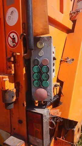 Müllwagen MAN TGS 26.320, 6x2, German