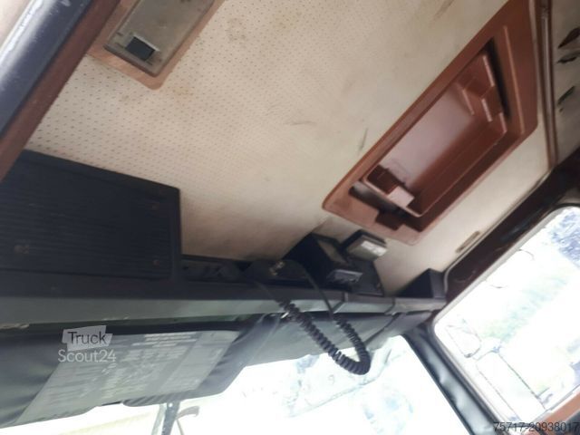 Damperli kamyon VOLVO F10 260,Blatt Federung,Dreiseitenkipper,NO CRANE