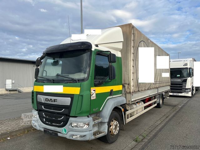 Вантажівка з платформою і тентом DAF LF 260, EURO6