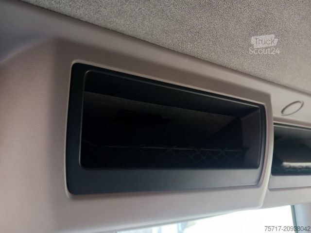 Valníkový nákladní automobil s plachtou DAF LF 260 FA, GERMAN, EURO6, Schlafkabine