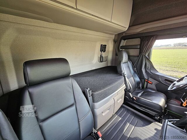 Estándar-SZM SCANIA R540 6X4 RETARDER WB 315