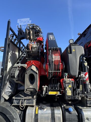 Kamyon üzerine monteli vinç Volvo FH 500 Hiab Palfinger Fassi F820