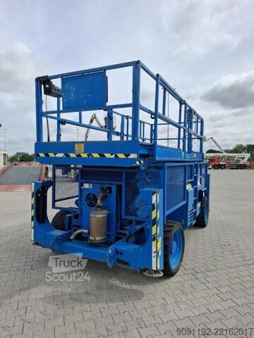 Ascensore a forbice Genie GS-4390 RT
