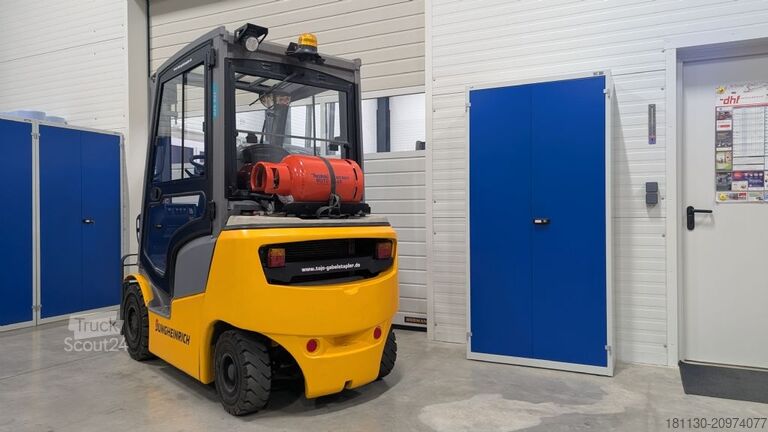 Frontgaffeltruck Jungheinrich TFG 320 GE 115 300ZT