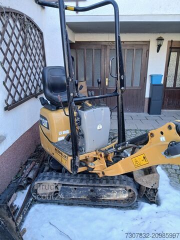 Minigraafmachine Caterpillar 300.9D