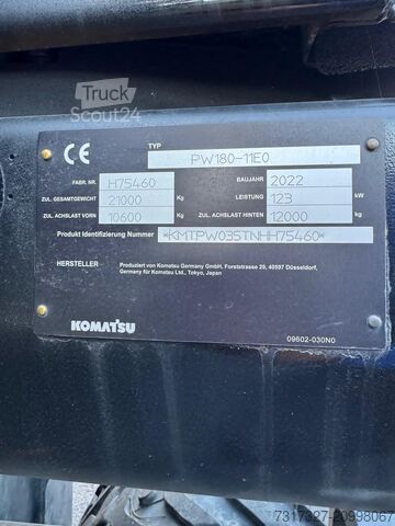 Mobile excavator Komatsu PW-180 11E0